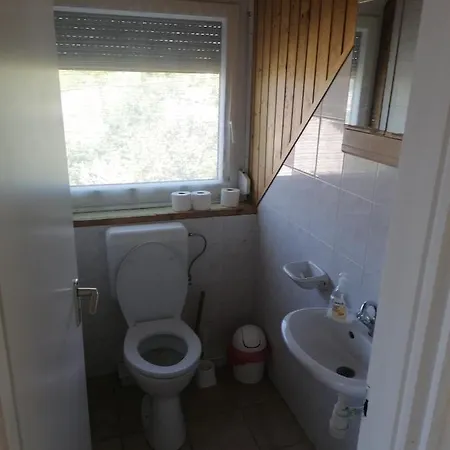 Apartmán Badacsonyi Ifjusagi Kekturas- Privat Berlemeny *