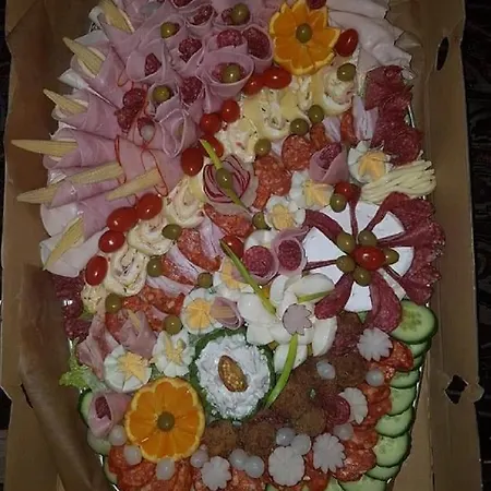 Kekturas-tora Nyilo Badacsonyi Privat Berlemeny