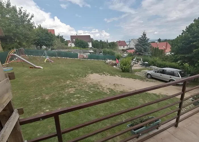 Kekturas-tora Nyilo Badacsonyi Privat Berlemeny バダチョニトマイ