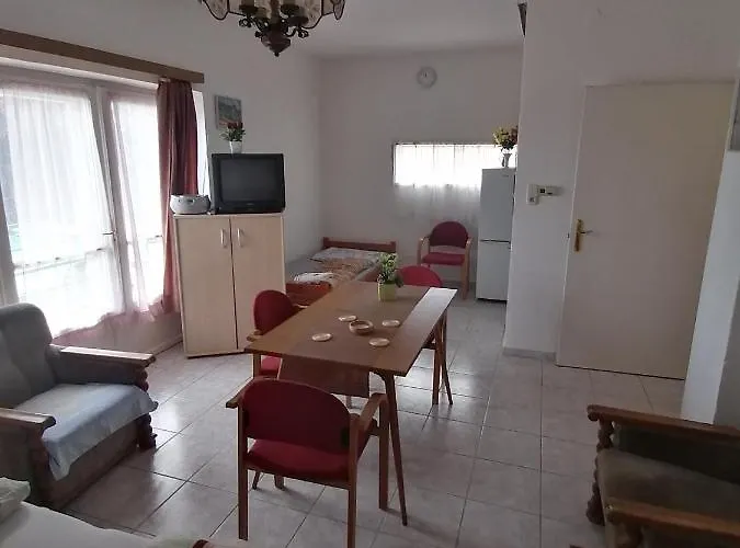 Kéktúrás-tóra Nyíló Badacsonyi Privát Bérlemény Bytom