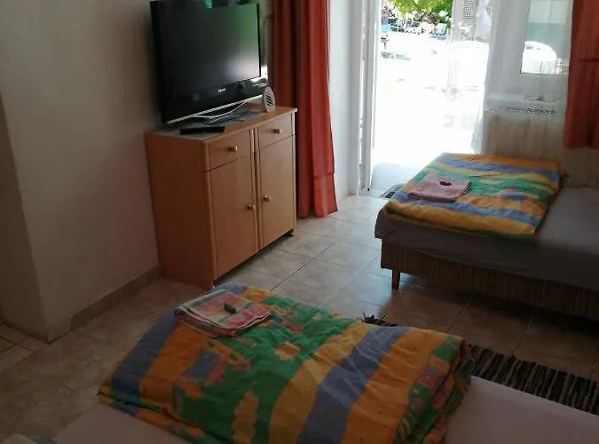 Kekturas-tora Nyilo Badacsonyi Privat Berlemeny Appartement