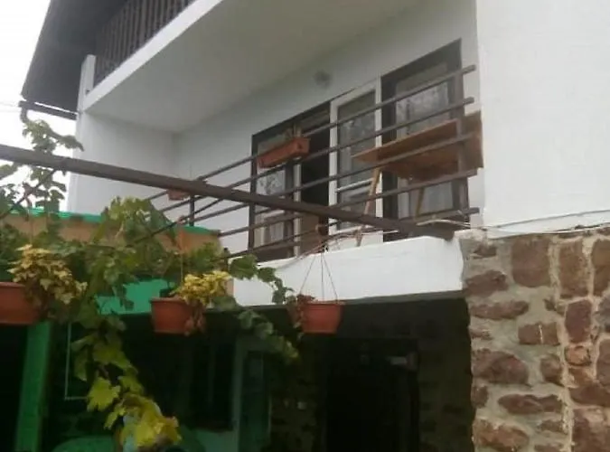 Kekturas-tora Nyilo Badacsonyi Privat Berlemeny