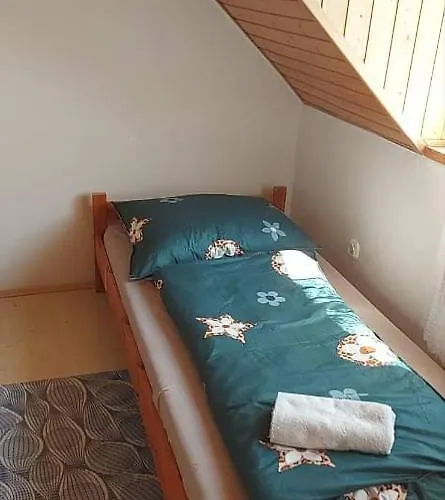 Kéktúrás-tóra Nyíló Badacsonyi Privát Bérlemény Appartement Bytom